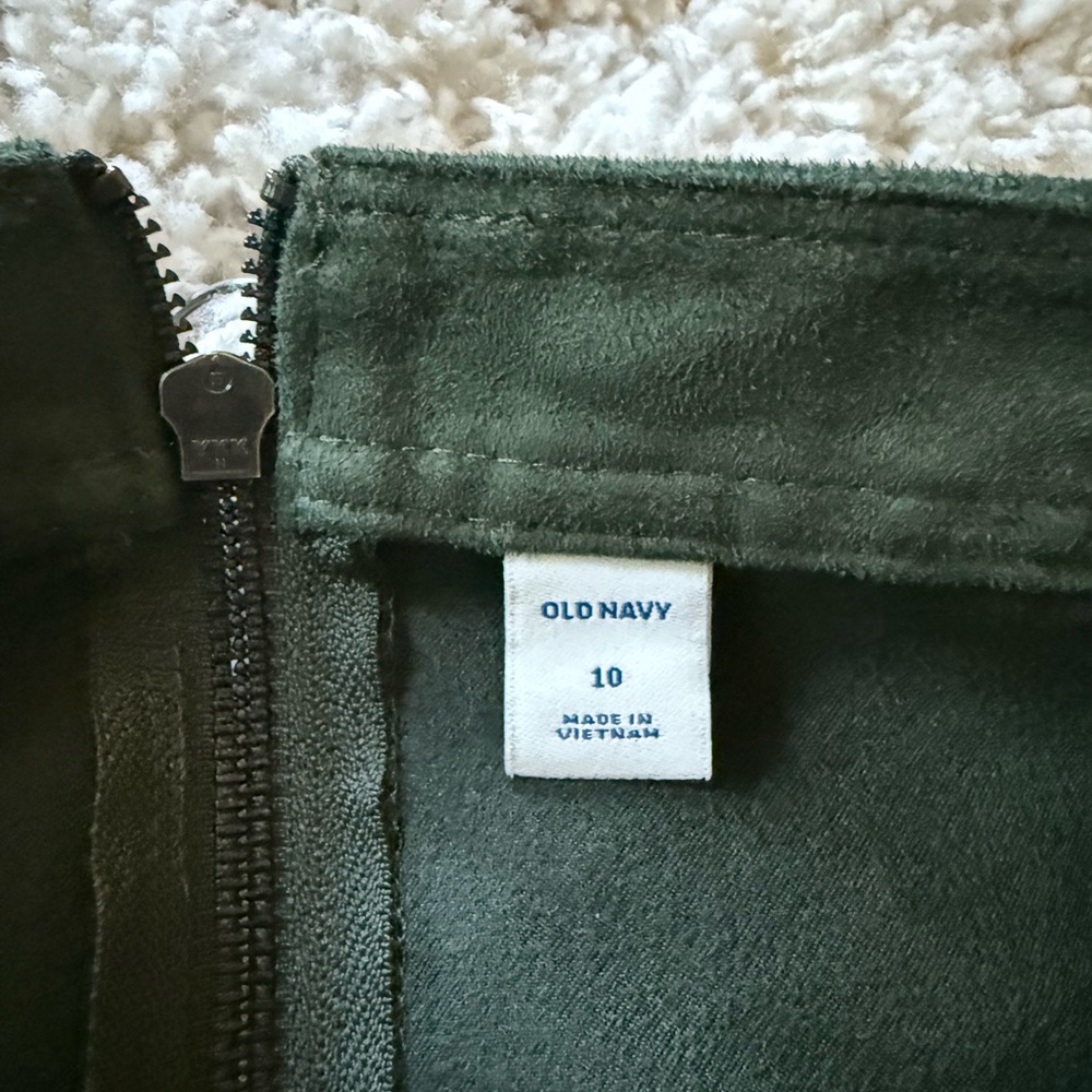 Old Navy Green A-Line Mini Skirt Casual - Picture 7 of 7